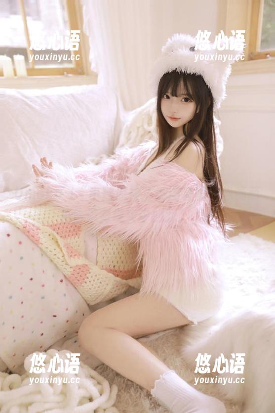 Umeko J“申鹤原神”美图套图：当高萌角色遇到现实中的我！.txt